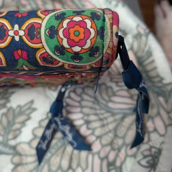 Vera Bradley Multicolor Quilted Zip Wallet - Picture 5 of 8